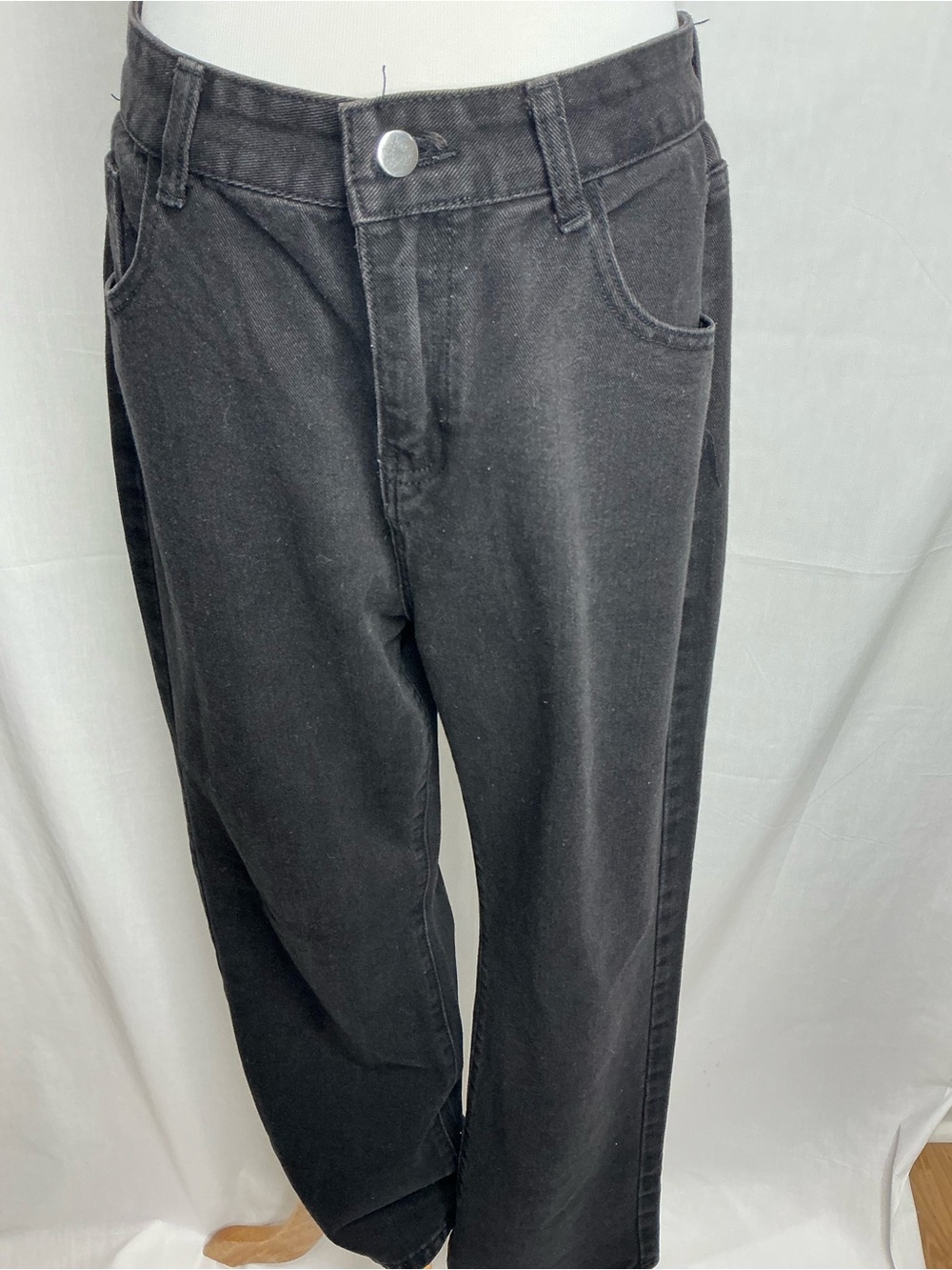 2170 - Women‘s Black Jeans - Classic Straight Fit